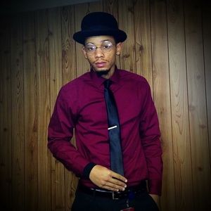 Meet your Posher, Antoine